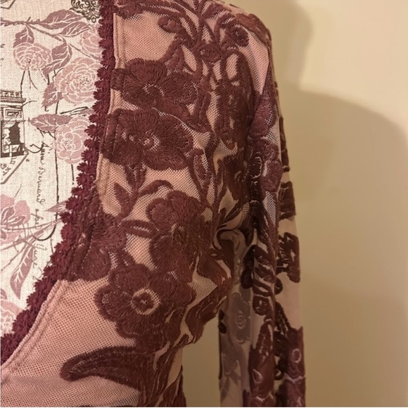 Beautiful For Love and Lemons dress (altered) - Picture 4 of 7